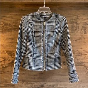 Black & white tweed jacket.